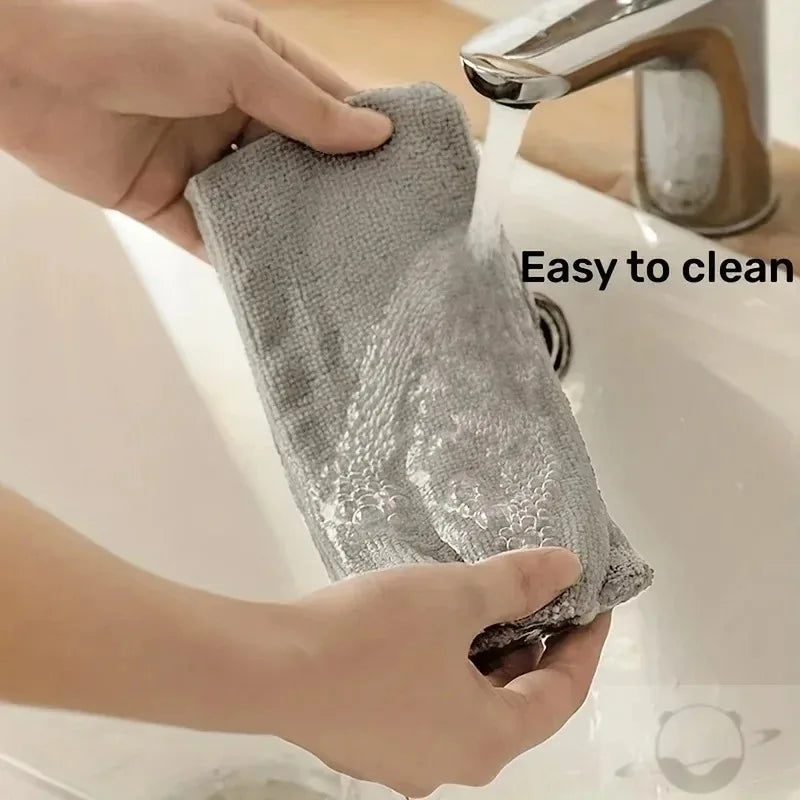 Takara™ FlexReach Cleaning Duster
